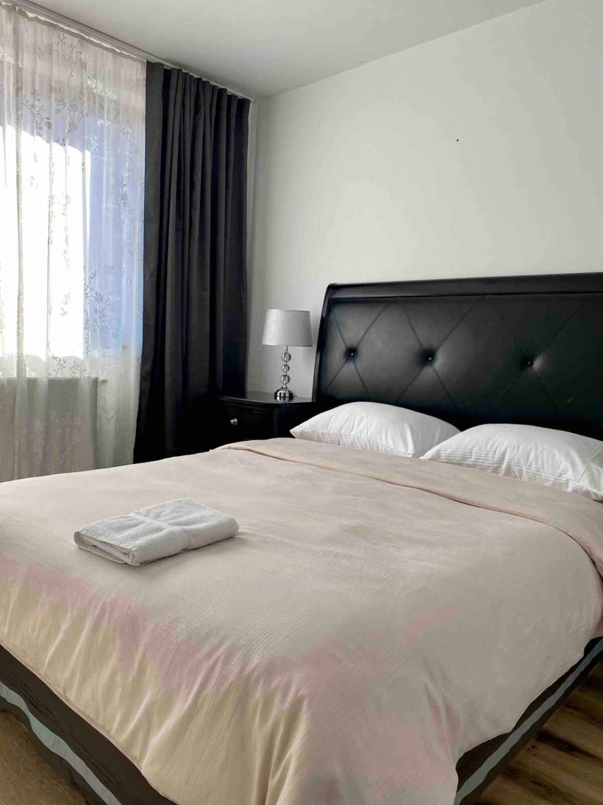 Laura Apartament Târgu-Mureş Buitenkant foto