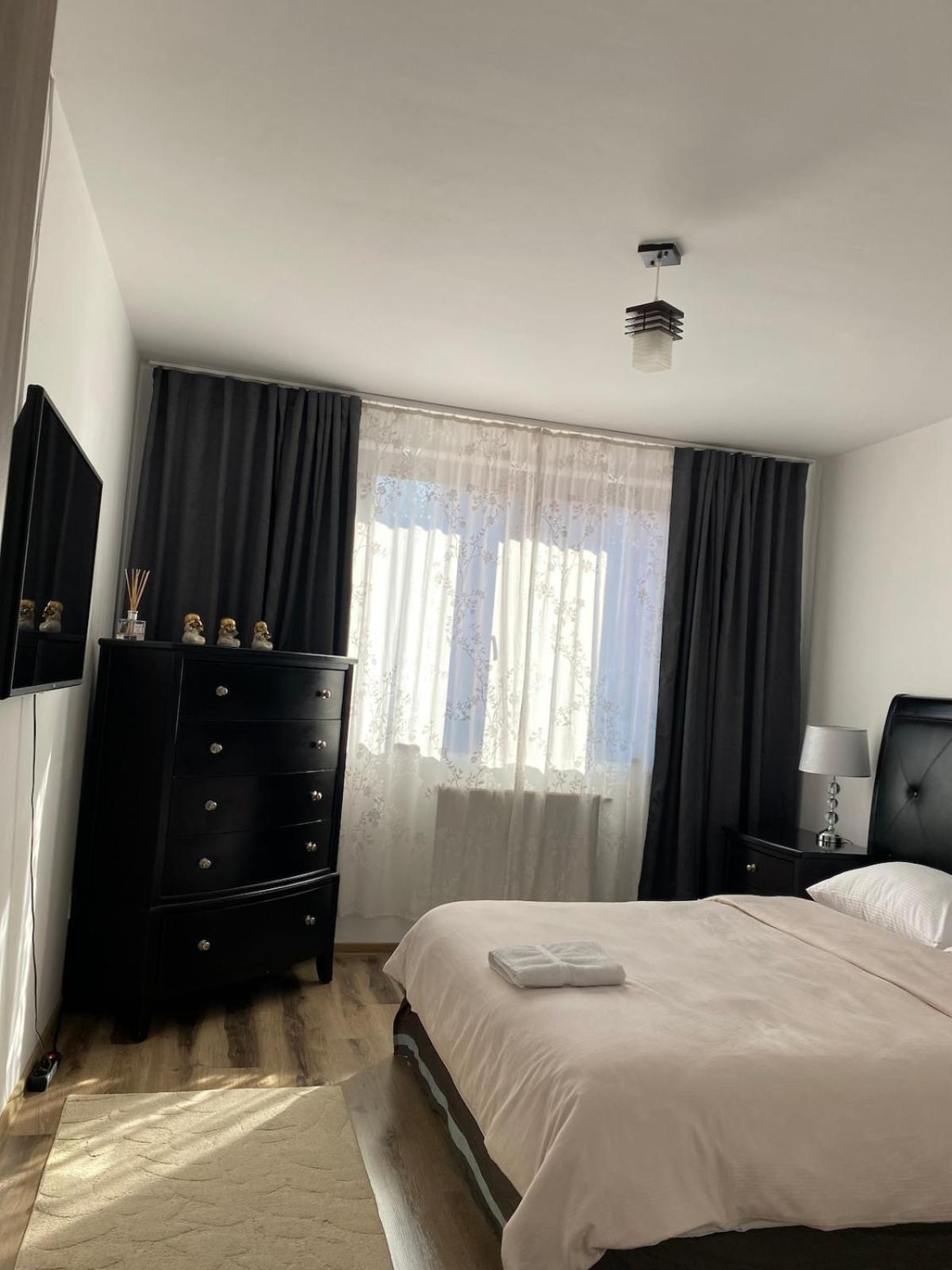 Laura Apartament Târgu-Mureş Buitenkant foto
